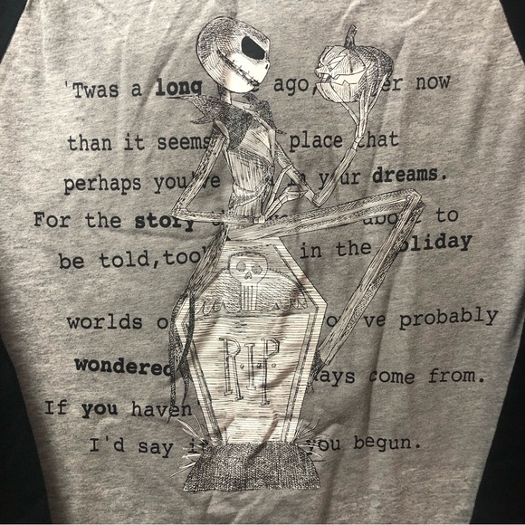 Disney Tim Burton’s The Nightmare Before Christmas Medium 3/4 Sleeve Tee T Shirt - Picture 4 of 7